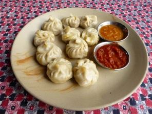 food - momo's